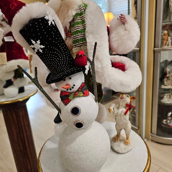 Mark Roberts Santa Building a Snowman, 22" - Picture 6 of 12